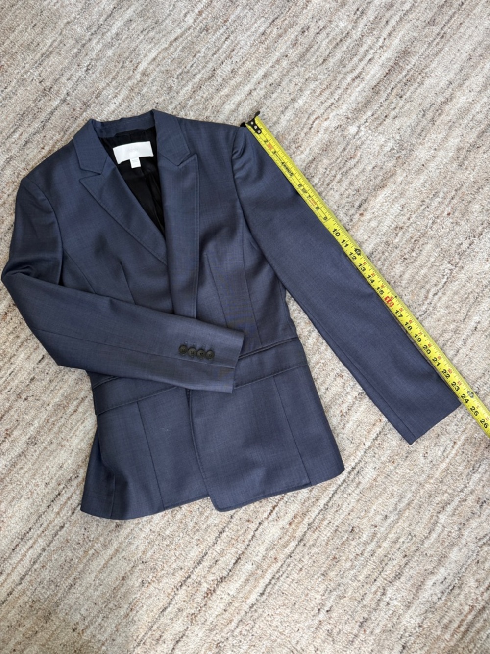 Hugo Boss Women’s Navy Suit Set (Blazer + Pants) – Tailored Fit - Size US 4 - Picture 8 of 12
